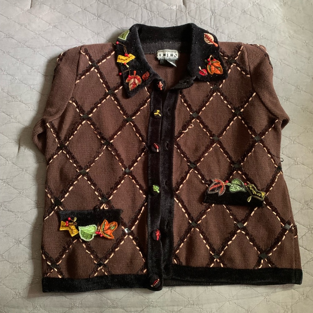 Fabulous fall sweater size small